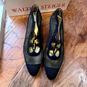 New!! Authentic Walter Steiger Black Heels Size 6.5
